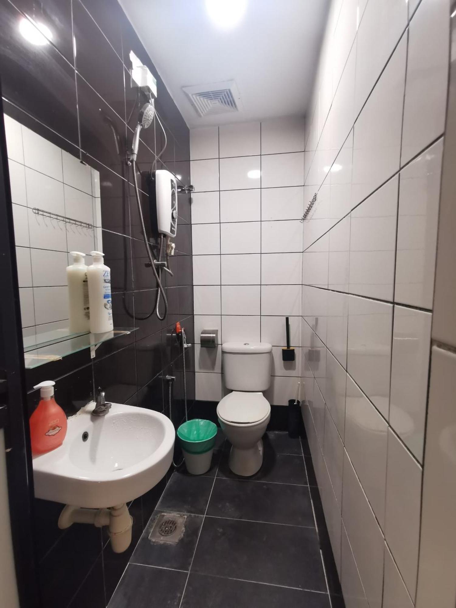 Autumn Guesthouse'S Near Jalan Alor Bukit Bintang Куала-Лумпур Екстер'єр фото
